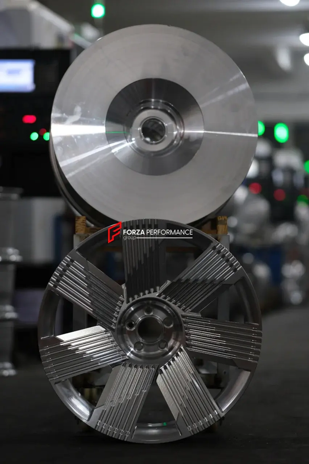 КОВАНЫЕ ДИСКИ ДЛЯ ROLLS-ROYCE CULLINAN V3 РОЛЛС-РОЙС КУЛЛИНАН