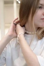 daisy necklace