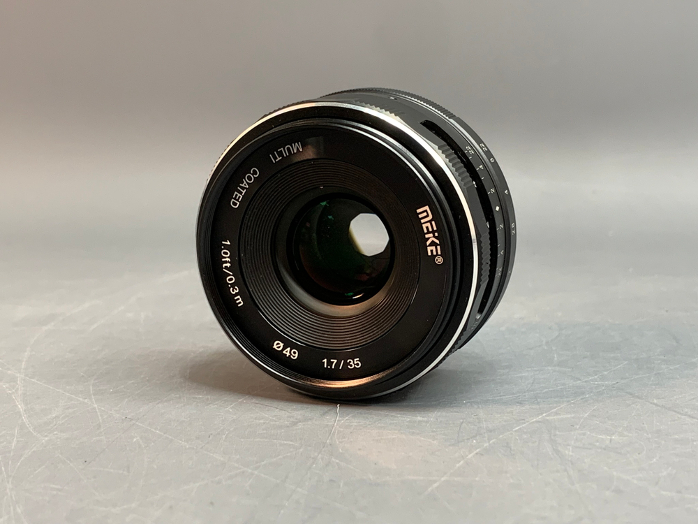 Meike 35mm f/1.7 Fujifilm X