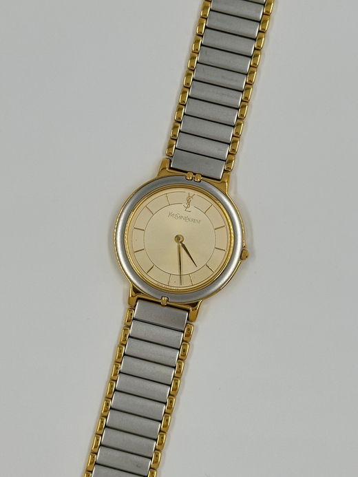 Часы Yves Saint Laurent