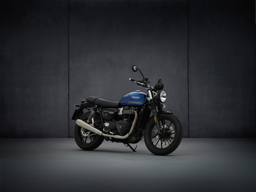 TRIUMPH STREET TWIN