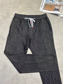 Джинсовый костюм Kiton