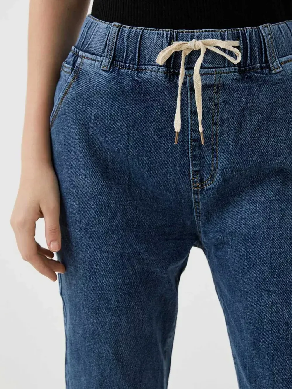 Джинсы на резинке больших размеров