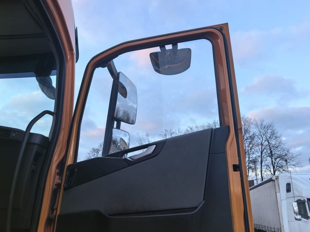 Кабина в сборе