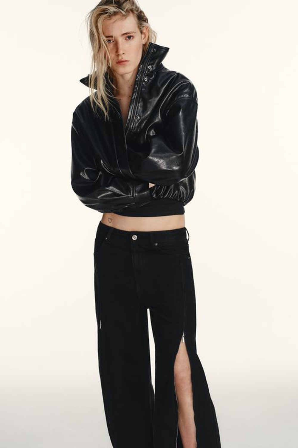 ZARA ДЖИНСЫ TRF BAGGY НА МОЛНИЯХ, ЧЕРНЫЙ