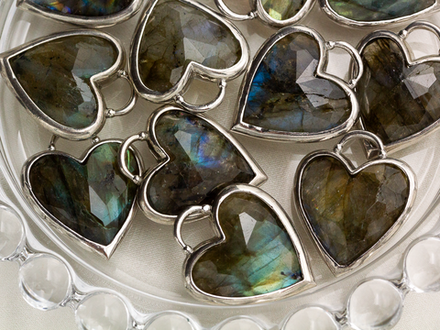 Подвеска "Сердце" 23,5мм, из лабрадорита (уценка)