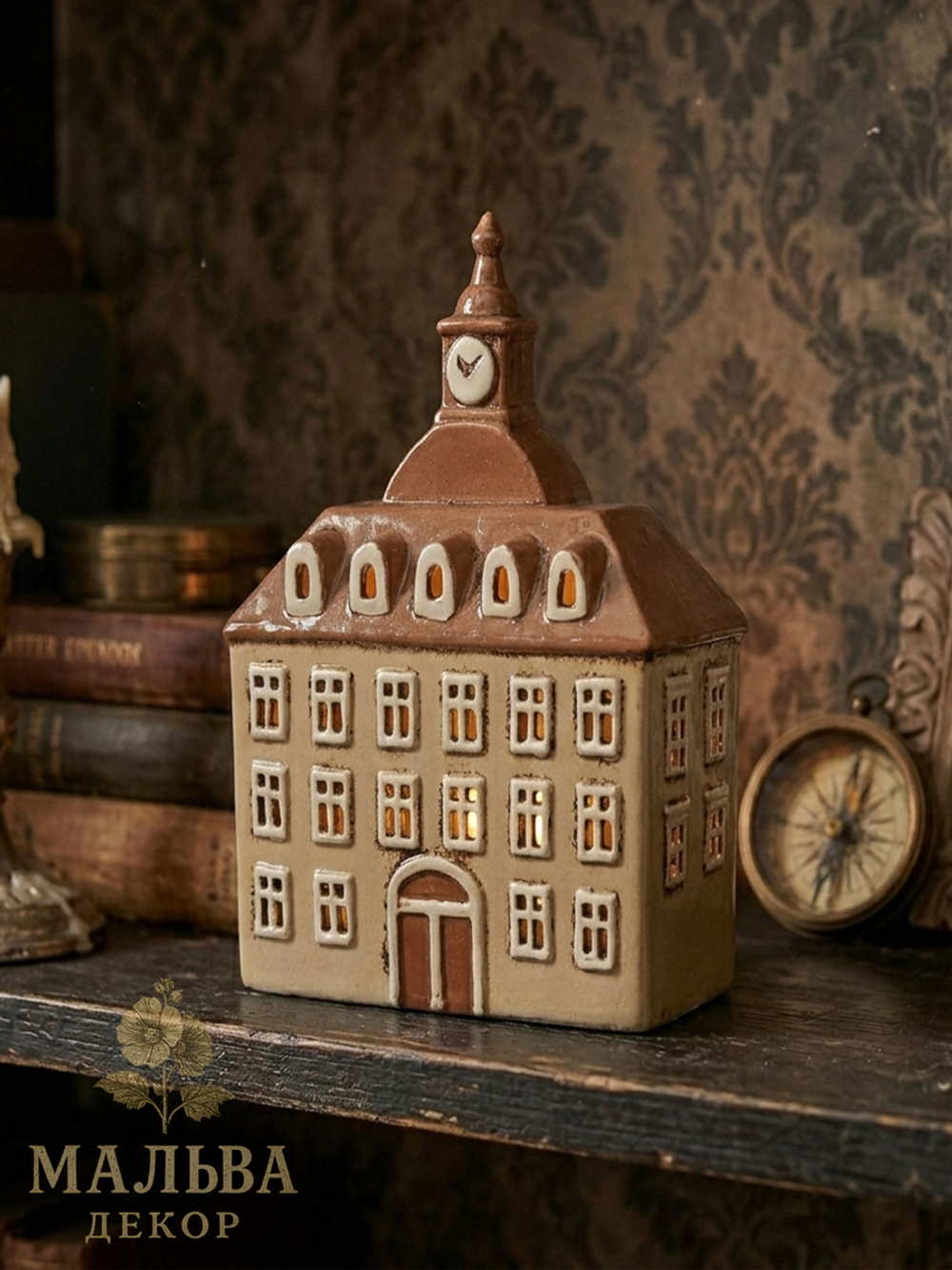 Подсвечник "Домик Амстердам с часами" 20x10x26 см от Clayre & Eef