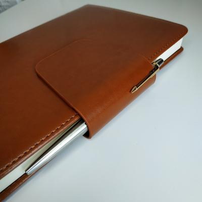 Ежедневник с отсеком для ручки (клапан) (черный)