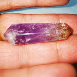 Кристалл-двухголовик аметрин 12гр..