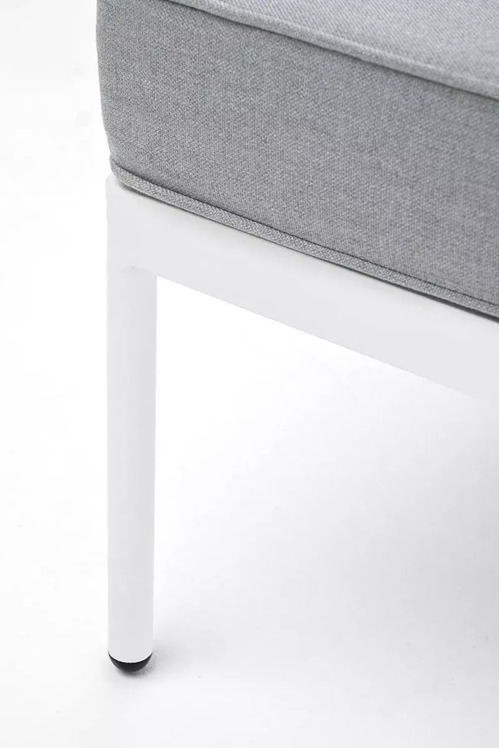 "Канны" угловой модуль плетеный из роупа, каркас алюминий белый шагрень, роуп светло-серый круглый, ткань светло-серая