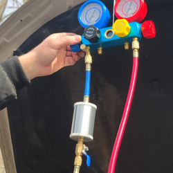 Заправочный цилиндр (инжектор для заправки масла) Car-Tool CT-M1010