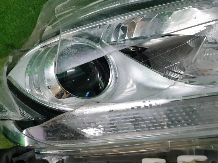 Битая Фара правая Nissan Murano Z52 (14-22) LED