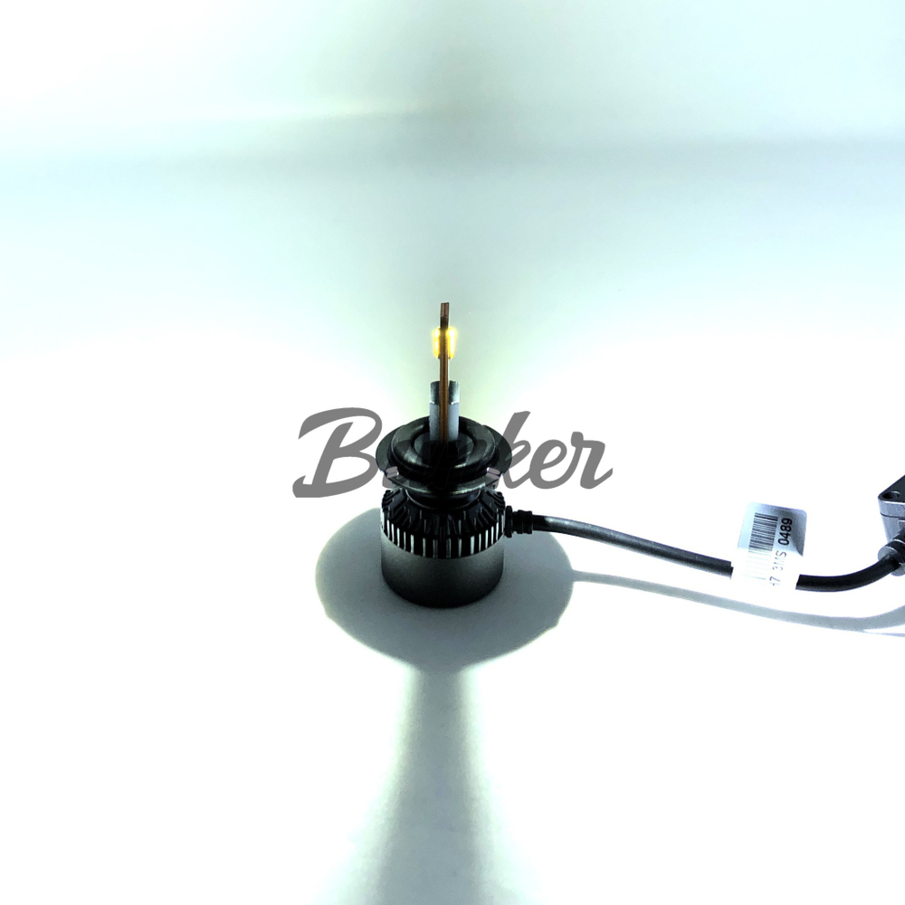 Светодиодная автолампа головного света Sariti T7/H7 3 цвета с вентилятором, 12V