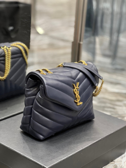 Saint Laurent Loulou 25 cm