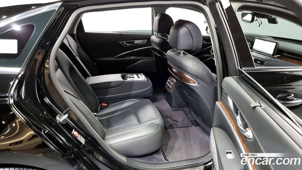 Kia The K9 (Quoris/K900) 3.8 GDI AWD (04.2021)