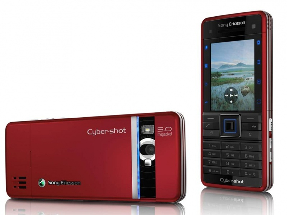 Мобильный телефон Sony Ericsson C902 Red