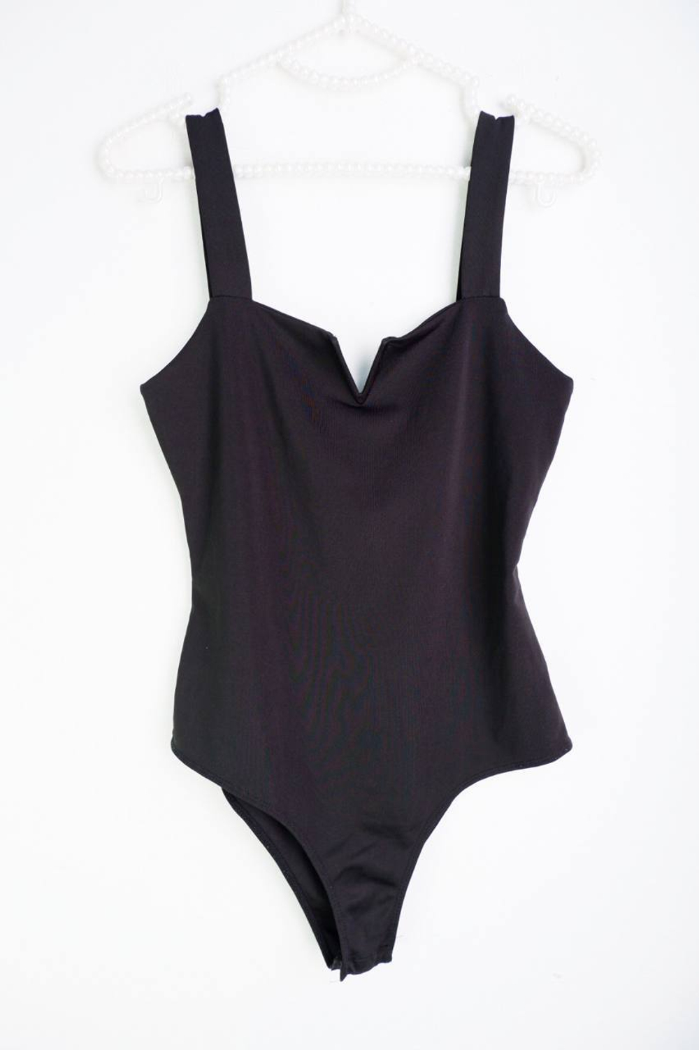 Боди Shein базовое, маркировка S, визуально на 44 размер