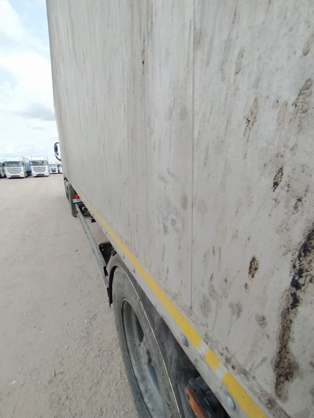 Тонар 958* Полуприцеп со сдвижным полом 95894