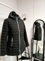 Куртка Rainwear женская черного цвета. Капюшон,молния,липучки,кнопки.Размер 48 русский