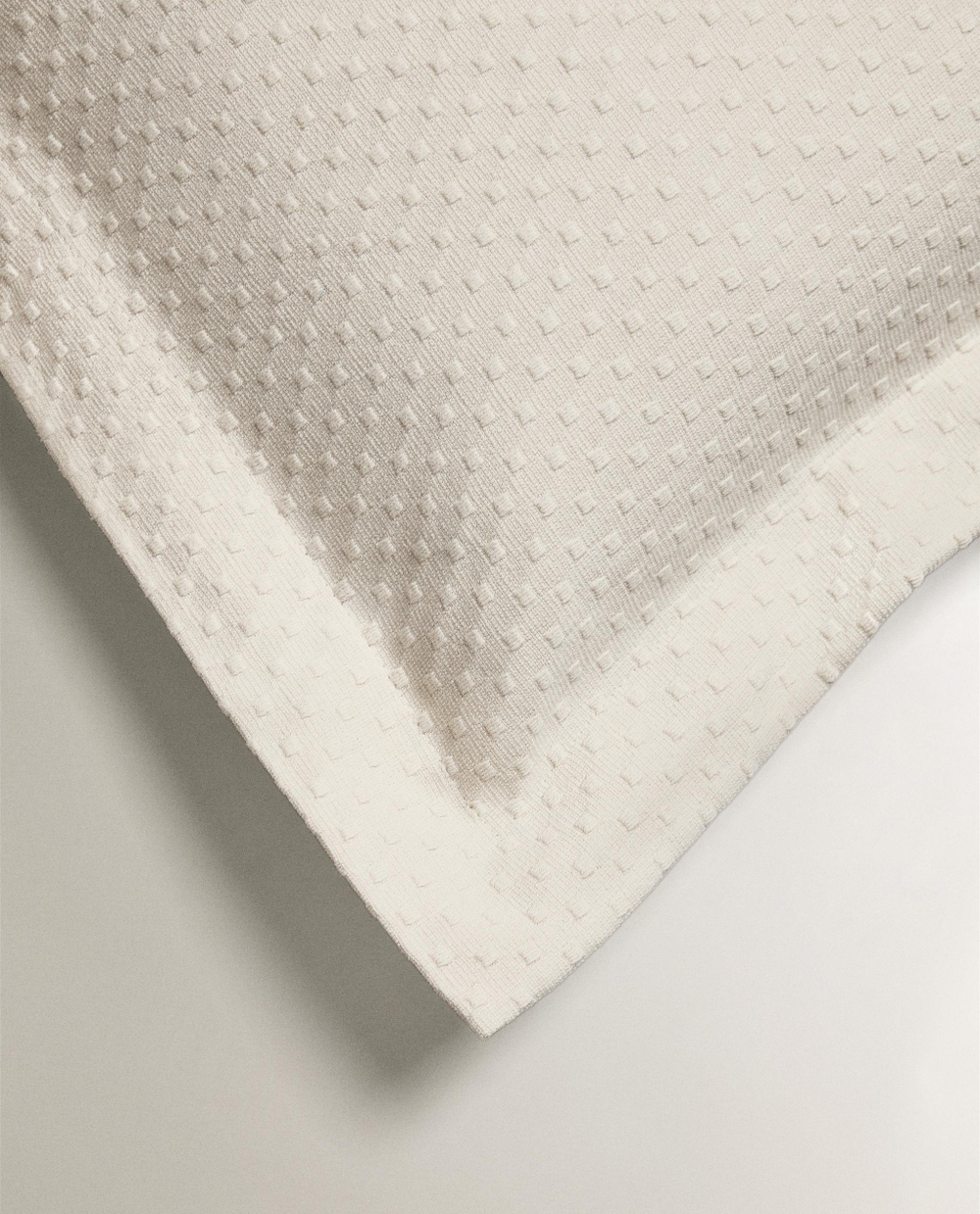 Zara Home наволочка декоративная из хлопка, бежевый · 1163/007