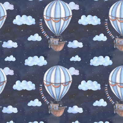 Воздушный шар в ночном небе