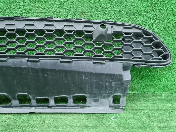 Решетка перед. бампера Mercedes GLE V167 18-24 AMG