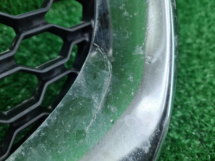 Решетка радиатора Jaguar F-PACE (2016-2020)