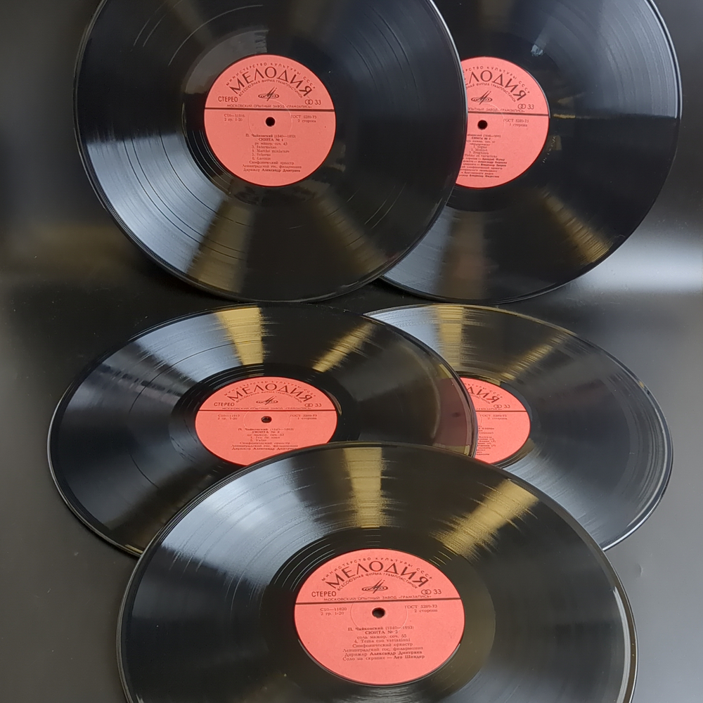 5 LP - box. Чайковский - Полное собрание сочинений. Вкладыш. Набор виниловых пластинок 5 штук 12 дюймов в оригинальном боксе. Мелодия. СССР. Классика