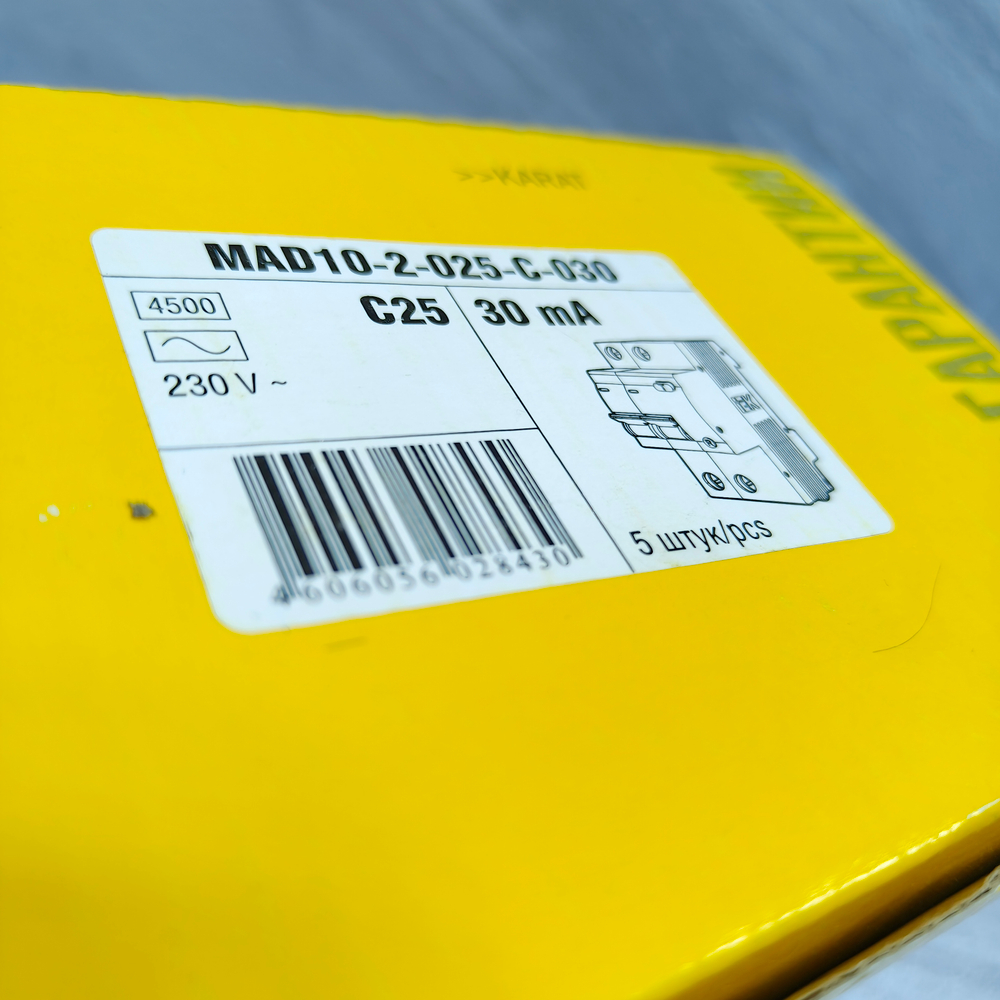 Диффавтомат IEK KARAT АД12 2P