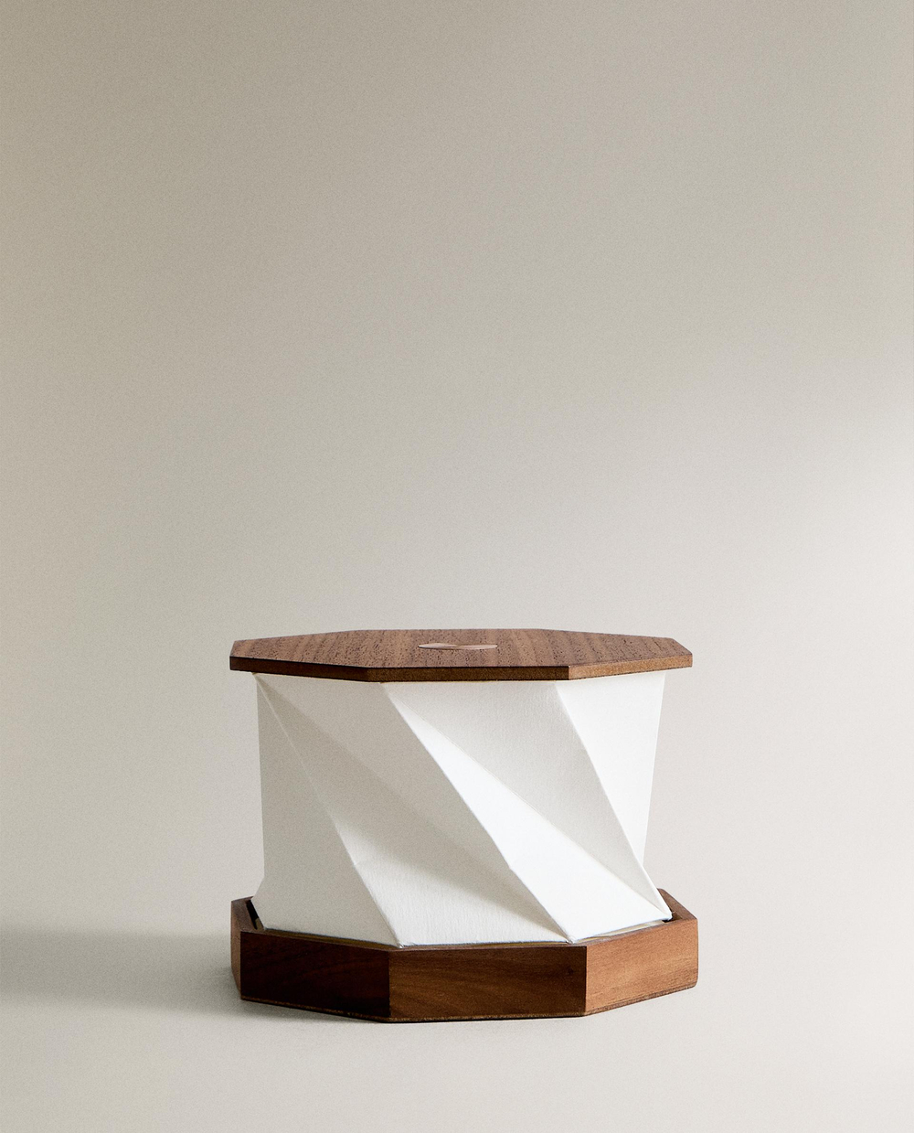 Zara Home Настольная лампа, цвет светло-бежевый, 21.5 см · 6165/047
