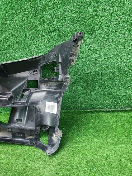 Кронштейн бампера правый BMW 6er G32 (2020-2023)