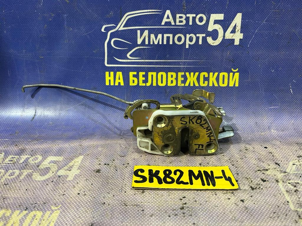 Замок двери передней левой NISSAN VANETTE 2001