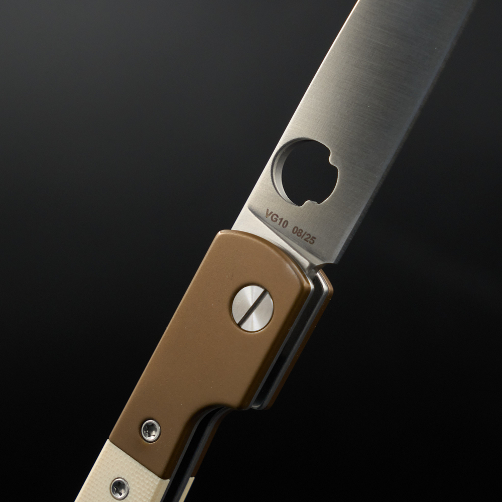 Corso Cream White G10 Satin Bronze Bolster