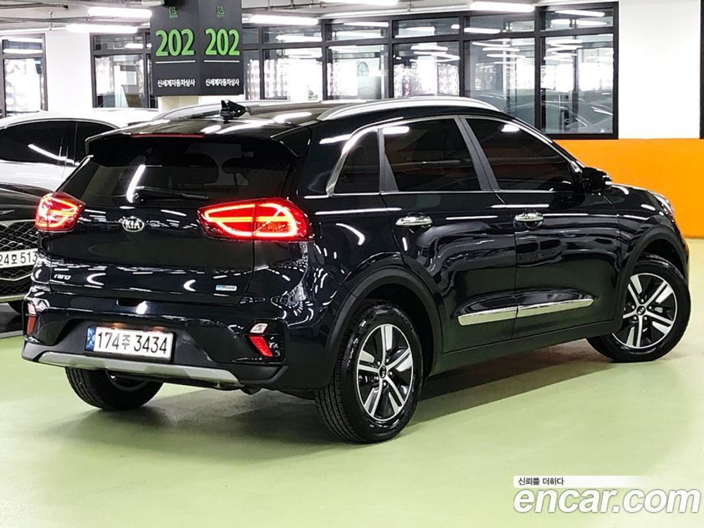 Kia The New Niro 1.6 HEV (03.2021)