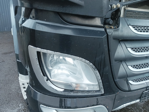 Облицовка фары правой 2019г.