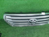 Решетка радиатора Toyota Land Cruiser 200 (2012-2015)