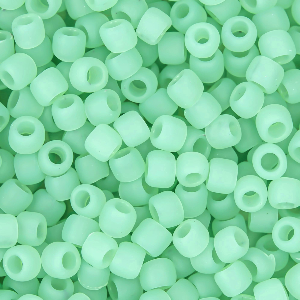 Японский бисер TOHO Round 8/0 (№144F), жемчужный матовый