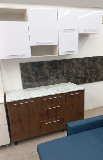 реальное фото : кухня с фасадами МДФ