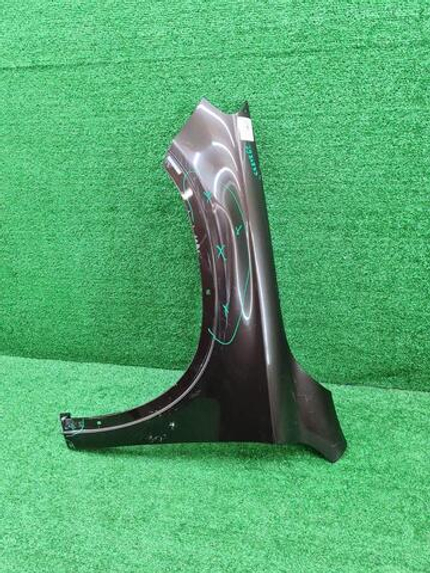 Крыло переднее левое Mercedes GLA X156 (2013-2020)