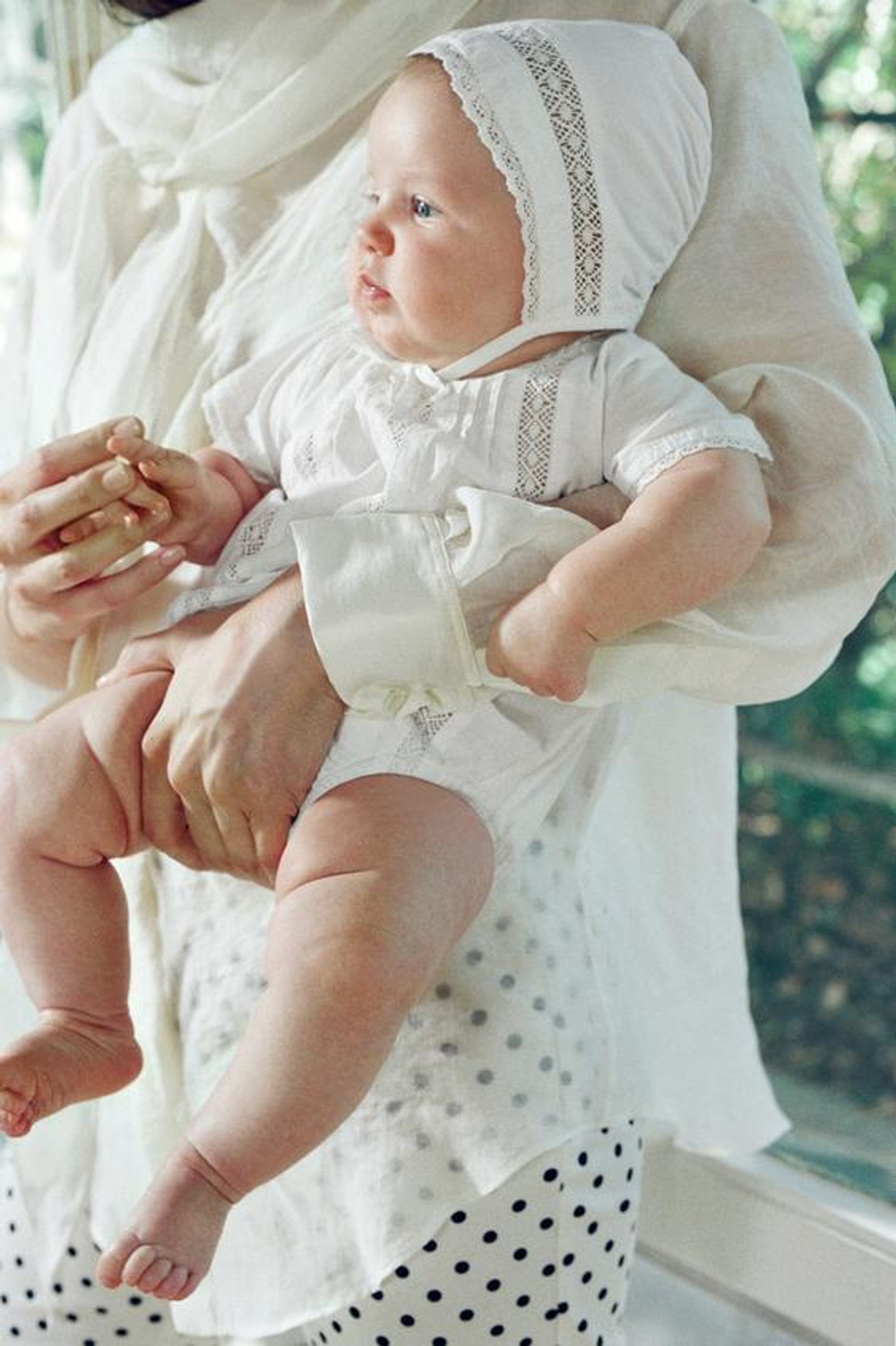 ZARA КОМБИНЕЗОН С ВЫШИВКОЙ, БЕЛЫЙ