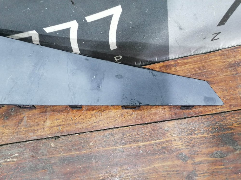 Накладка переднего бампера правая Livan X6 Pro 20-23 Б/У Оригинал 8895508164