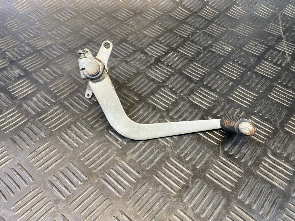 Лапка заднего тормоза Yamaha TDM850 RN03J 054008