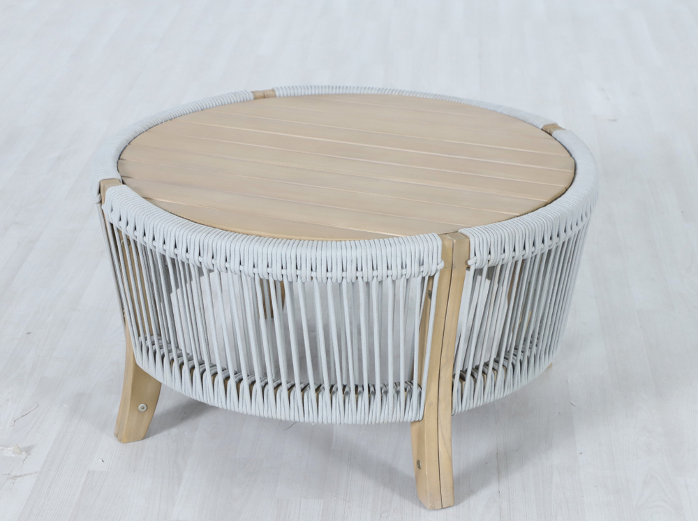 Столик деревянный кофейный Tagliamento Veneto, светлый тик, серый