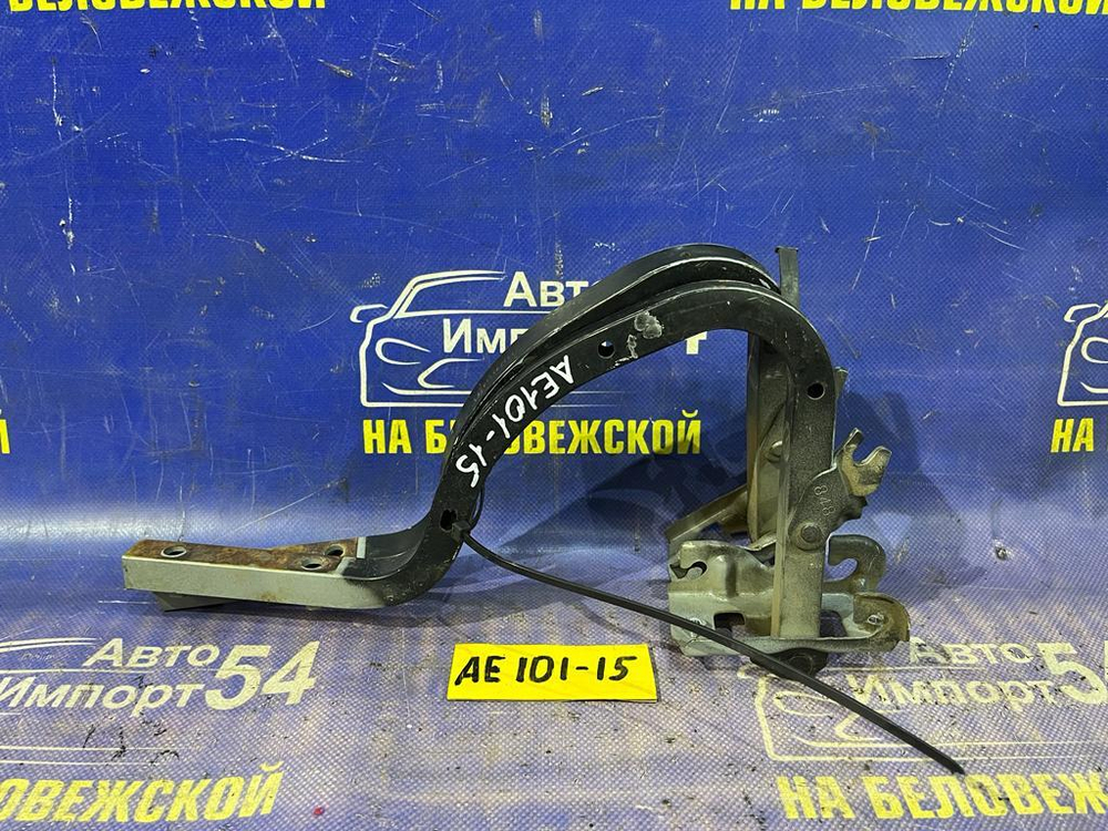 Петля багажника TOYOTA MARINO 1993