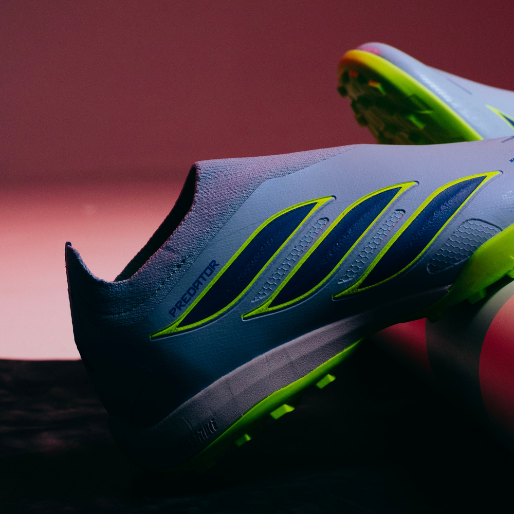 TF / Adidas Predator Laceless / Crystal Sky