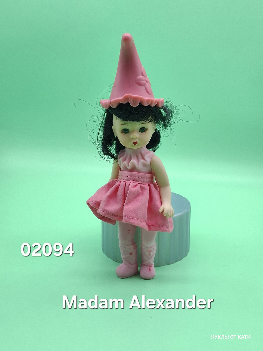 Коллекционная кукла Madam Alexander 02094