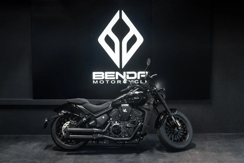 Benda Dark Flag 500 black