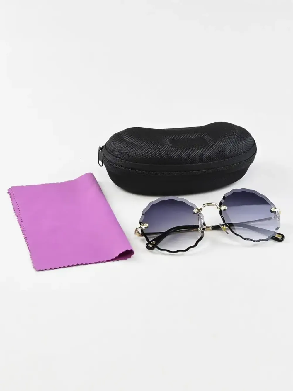 Солнцезащитные очки