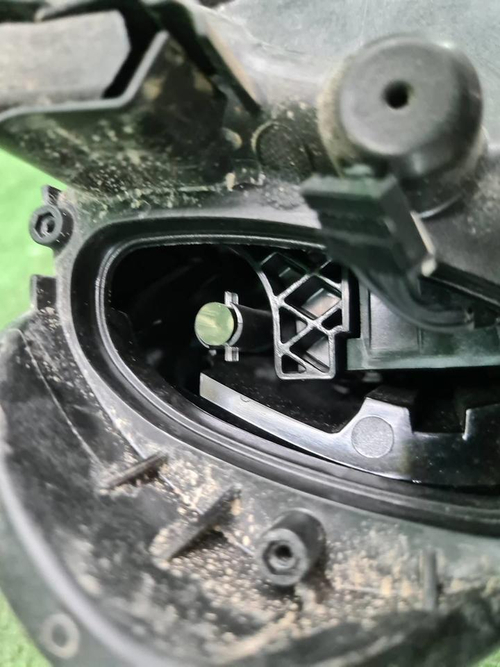 Битая Фара левая BMW X3 G01 (17-21) Adaptive LED
