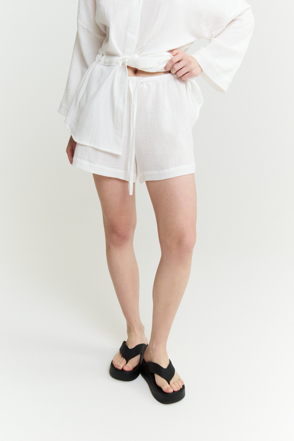 Муслиновый костюм-тройка молочный в 44 размере